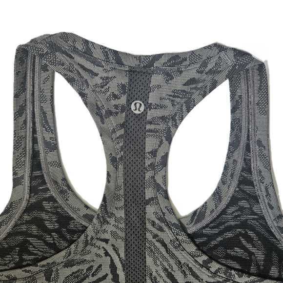 NWOT Lululemon Razor Back Tank Top - Picture 5 of 6
